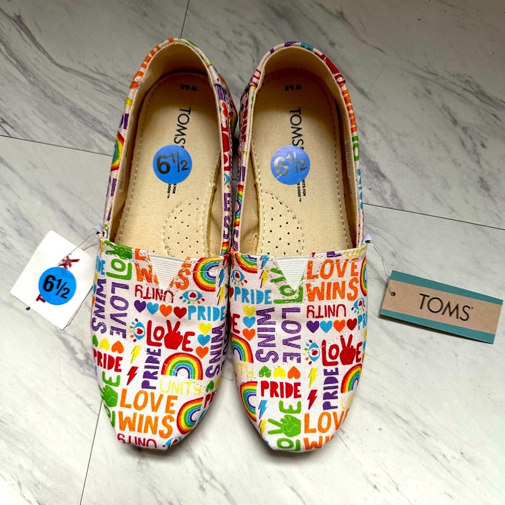 PRIDE TOMS